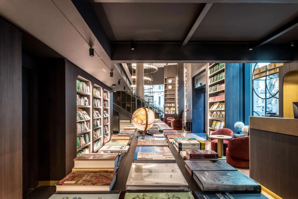 Отель Palazzo Touring Club Milan, A Radisson Collection Hotel - Милан