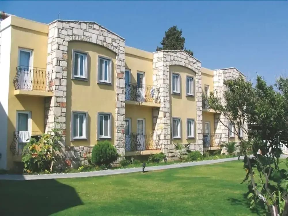 Parilti Hotel - Бодрум