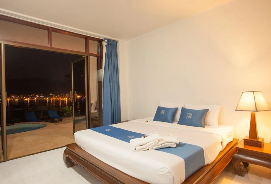 Adent View Villa - Патонг