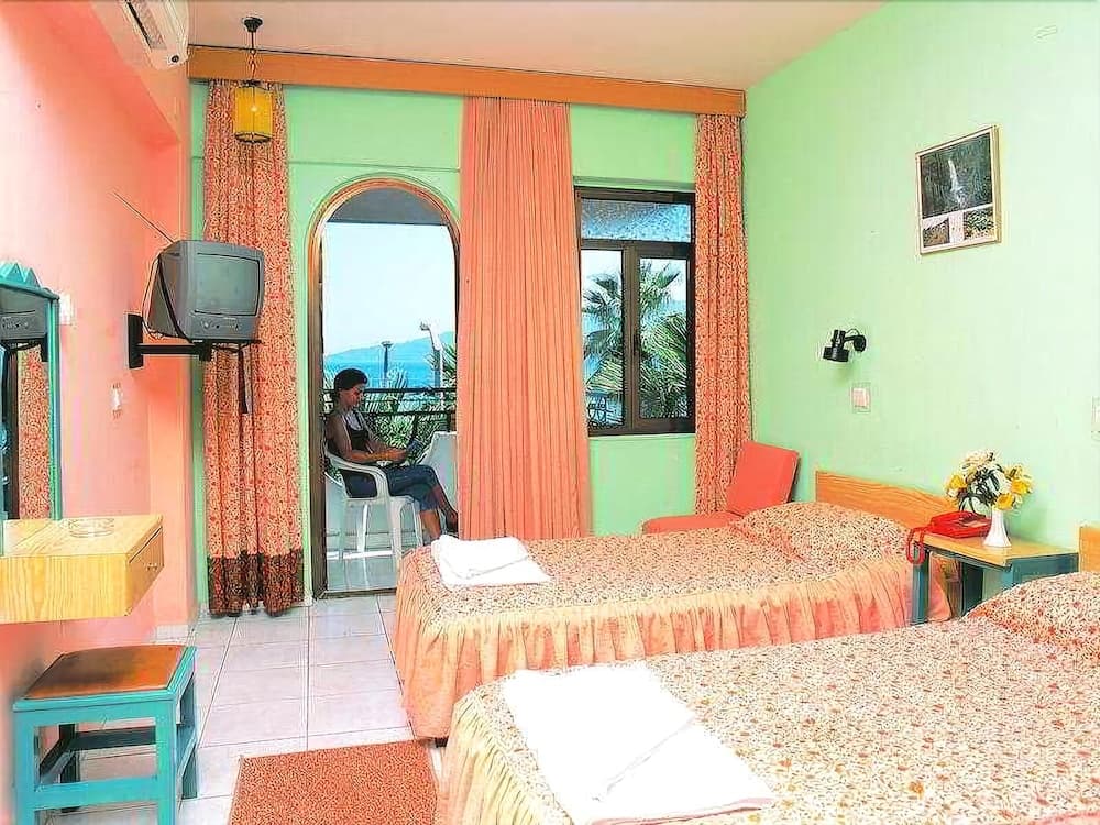 Karadeniz Hotel - Мармарис