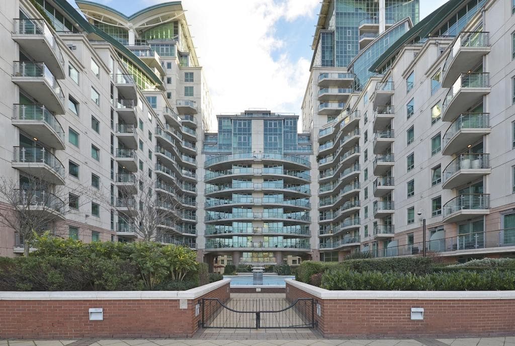 Uber London Riverside - Лондон