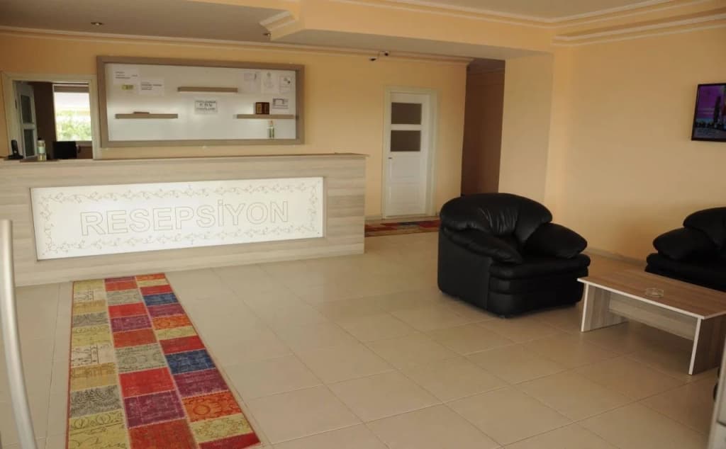 Demirci Hotel - Кадрие