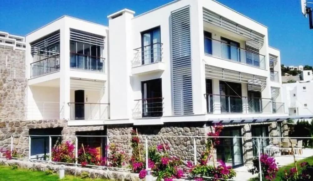 Gumbet Luxury Residence - 2 Bedrooms - Бодрум