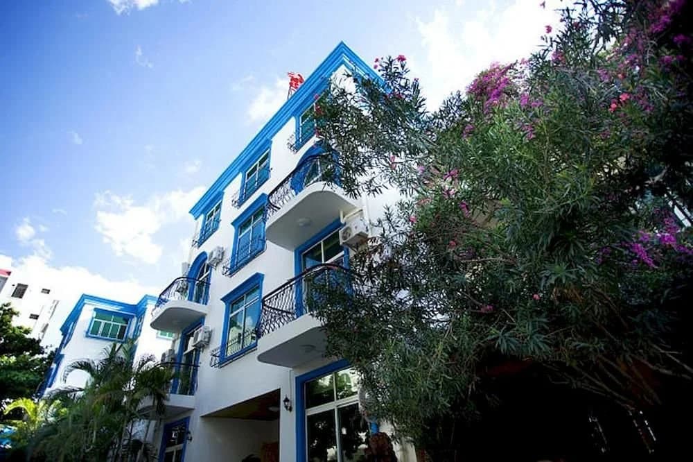 One-mete Seaside Villa - Санья