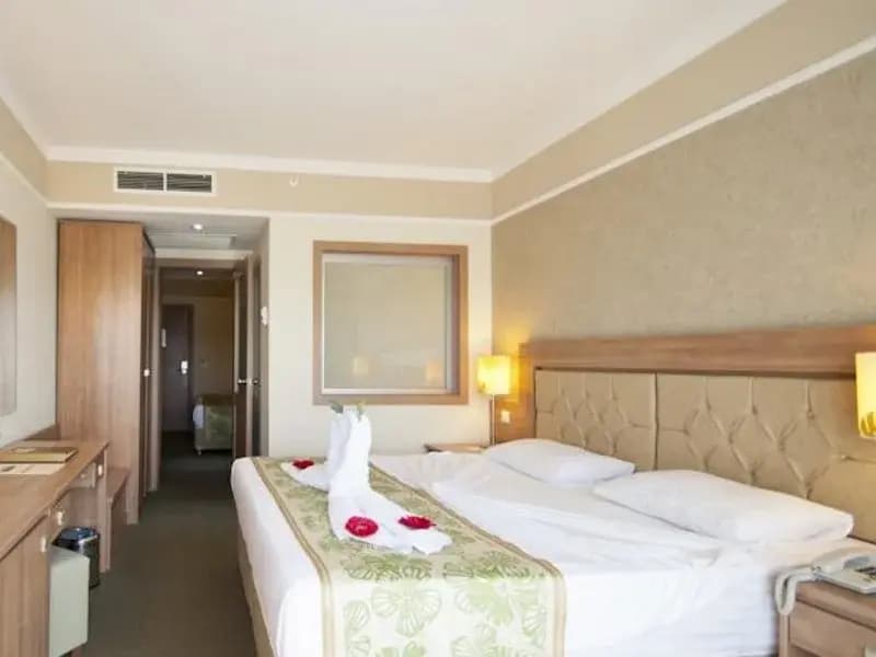 Febeach Resort Spa (*****) - Кадрие