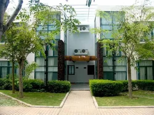 Sanya Luuhoo Service Apartment - Seasky Branch - Санья