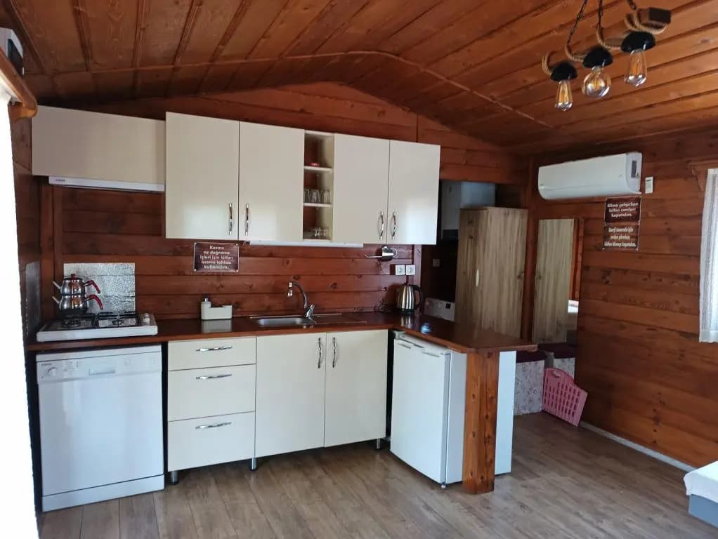 Defne Wood Home - Гюмюшлюк
