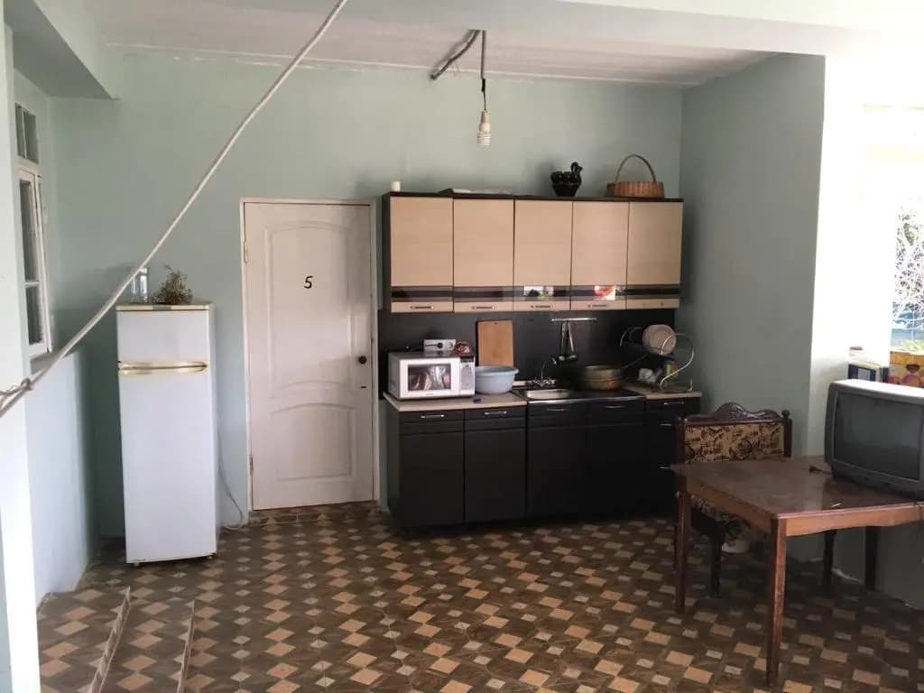 Guest House on Kodori Highway 74 - Сухуми