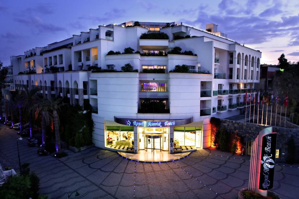 Royal Asarlik Beach Hotel & Spa - All Inclusive - Бодрум
