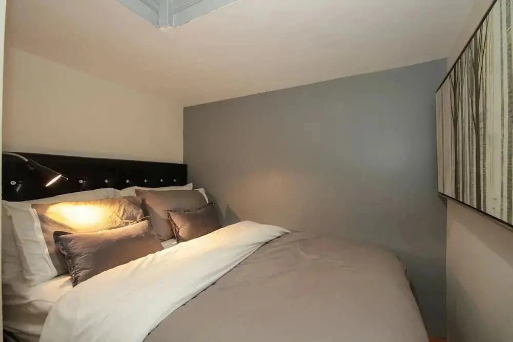 East Village 2 Bedroom Apartment - RNU 65220 - Нью-Йорк