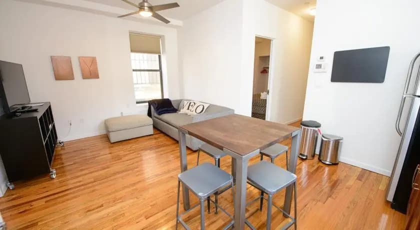 Lower East Side 3 Bedroom - Нью-Йорк