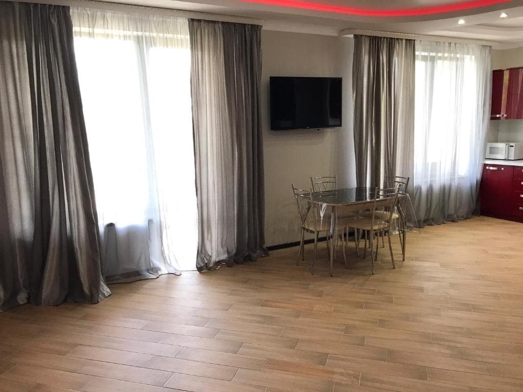 Penthouse studio - Сухуми