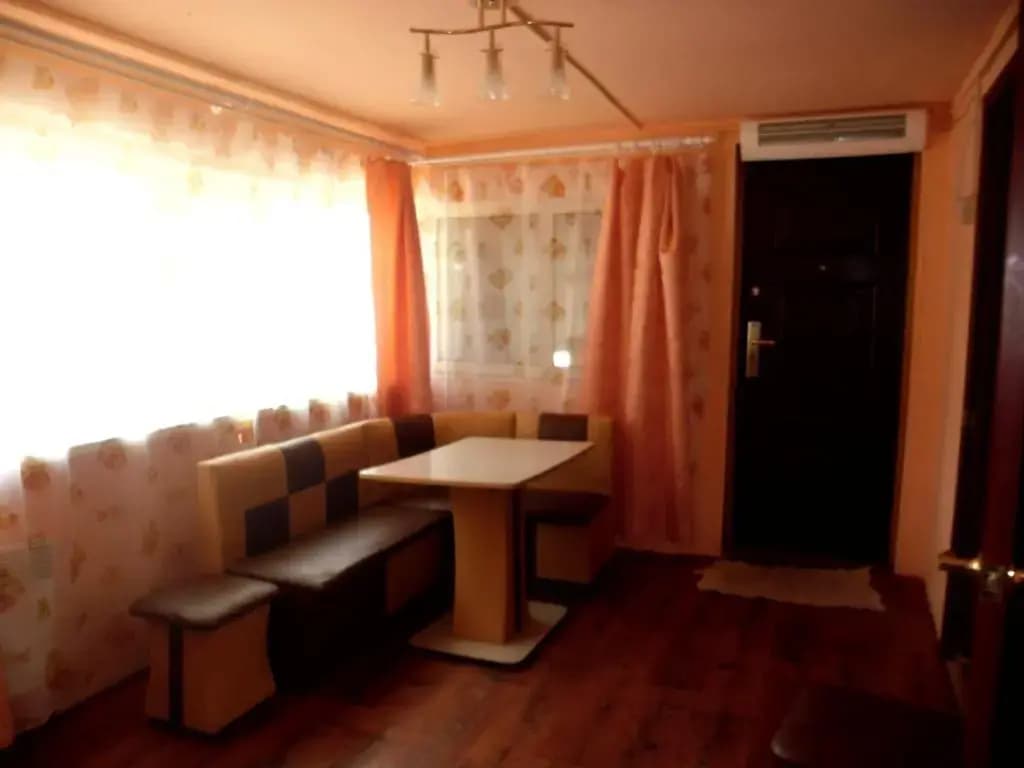 Lyubava Guest House - Озеро Байкал
