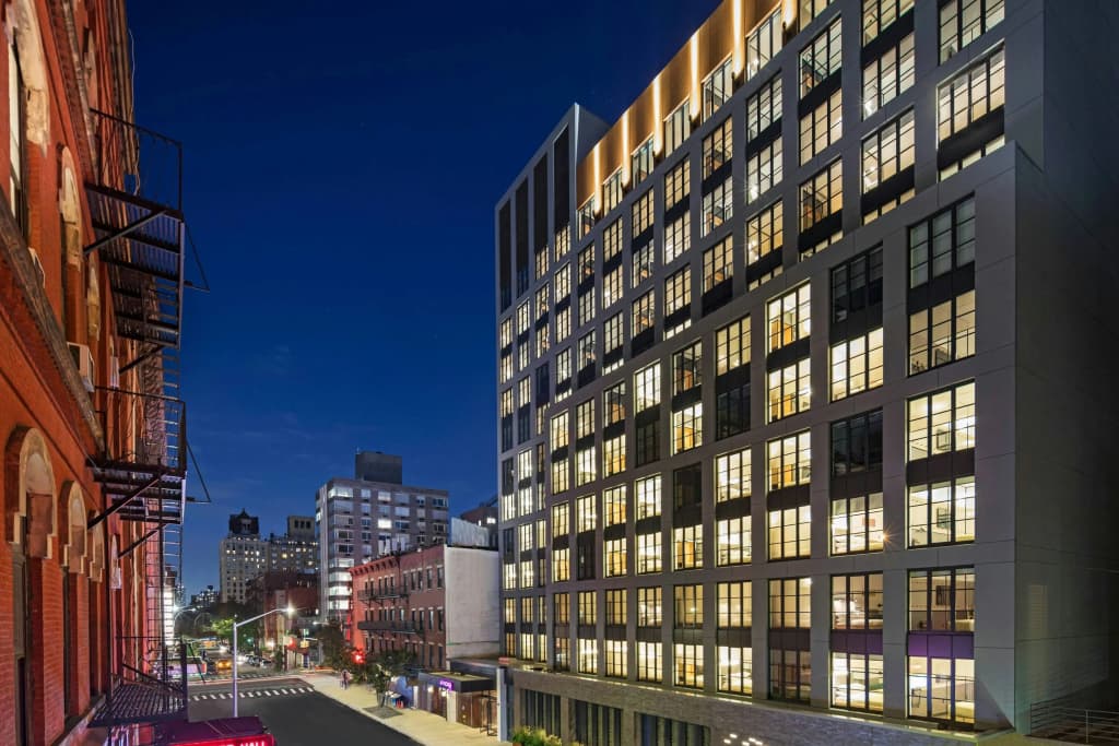 Moxy NYC East Village - Нью-Йорк