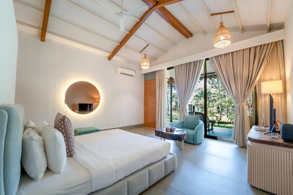 Marbela Beach  Hotel - Морджим