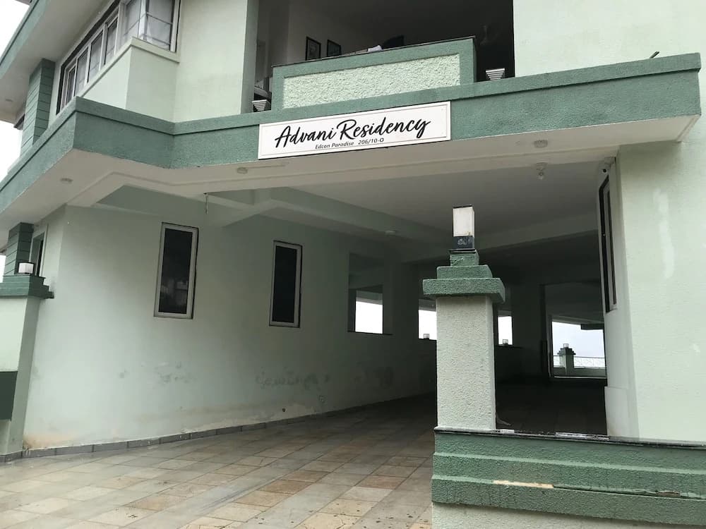 3 Bedroom hall, Kitchen Luxurious Apartment in High End locality in Dona Paula, - Гоа