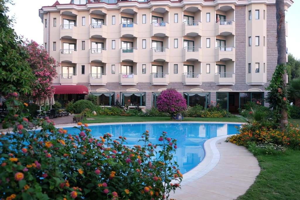 Hotel Mutlu - Фетхие