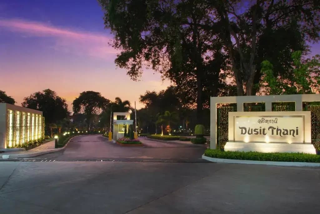 Dusit Thani Pattaya - Паттайя
