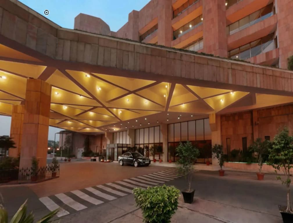 Hotel Samrat - Нью-Дели