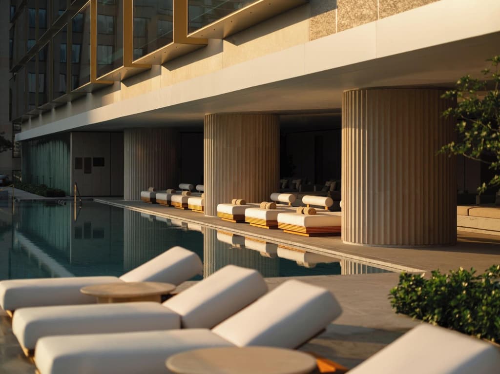 Dusit Thani Bangkok - Бангкок