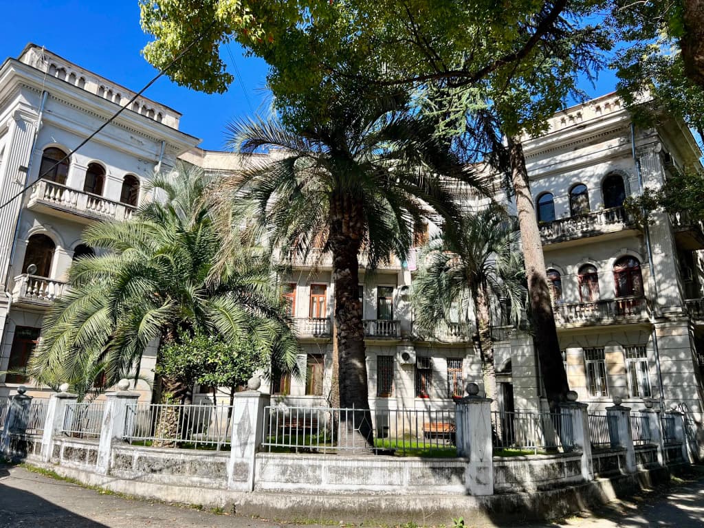 Квартира Арт - Сухуми