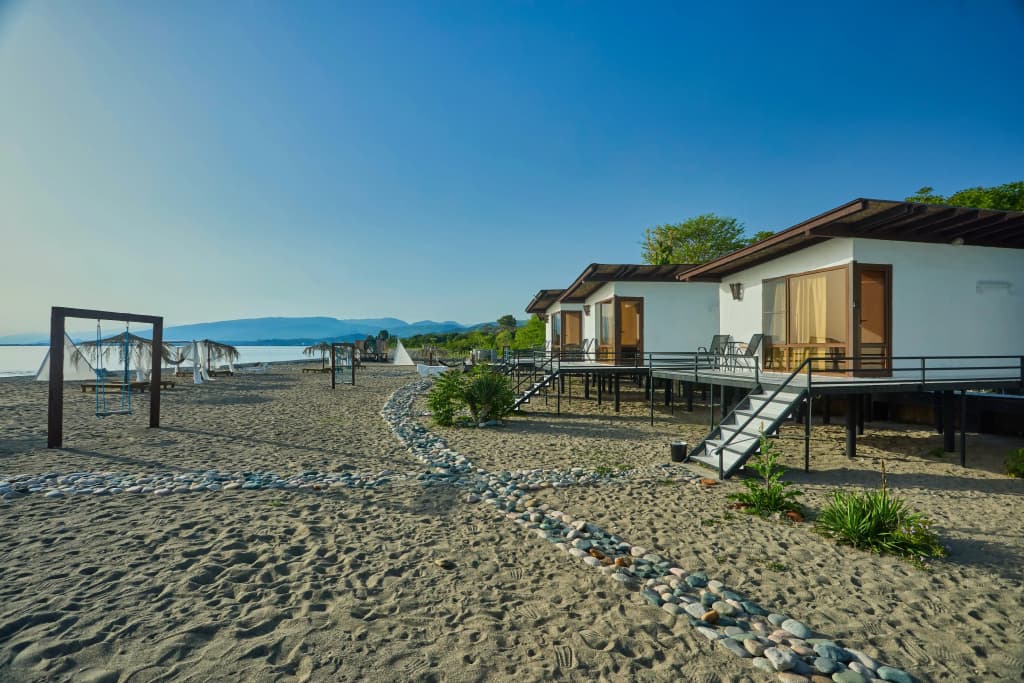 Курортный отель Aqua Resort - Сухуми