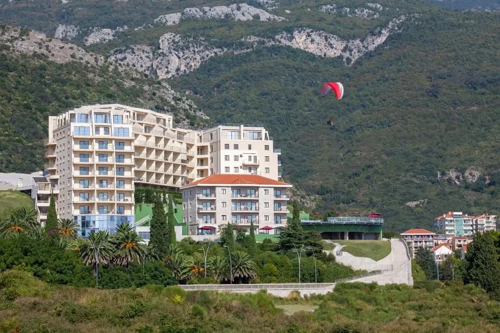 ApartHotel Belvedere Residence - Бечичи
