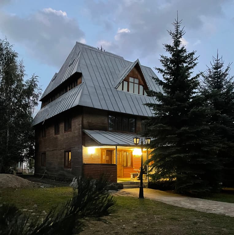 Bankovskaya Dacha - Архыз