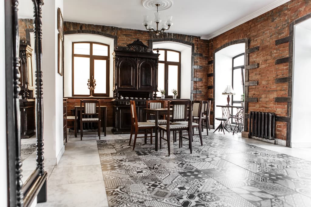 Отель Brick Walls Hotel - Омск