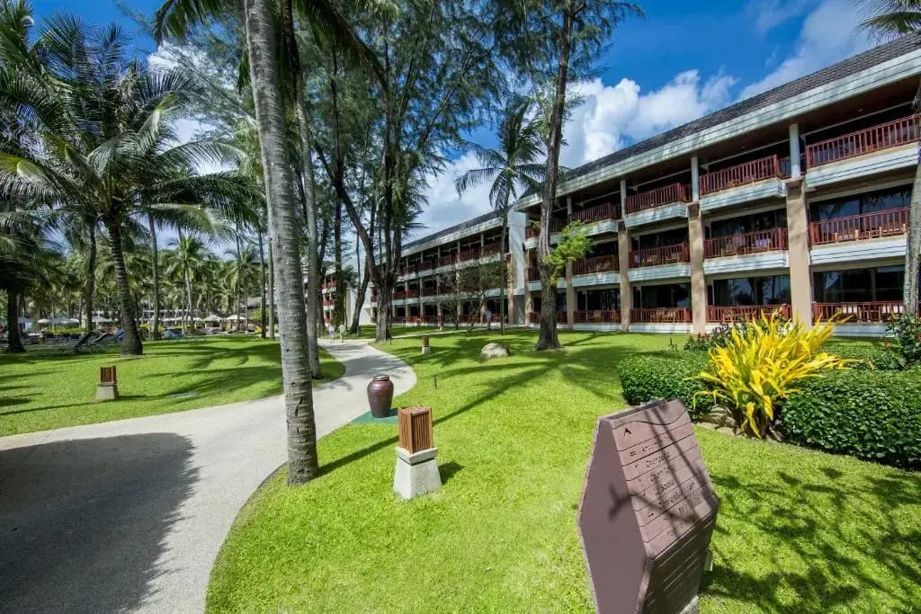 Katathani Phuket Beach Resort - Пхукет