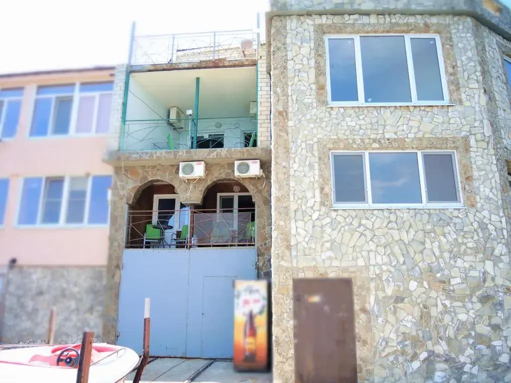 Kapitan Guest House - Феодосия