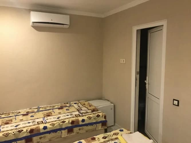 Grinvud Guest House - Пицунда