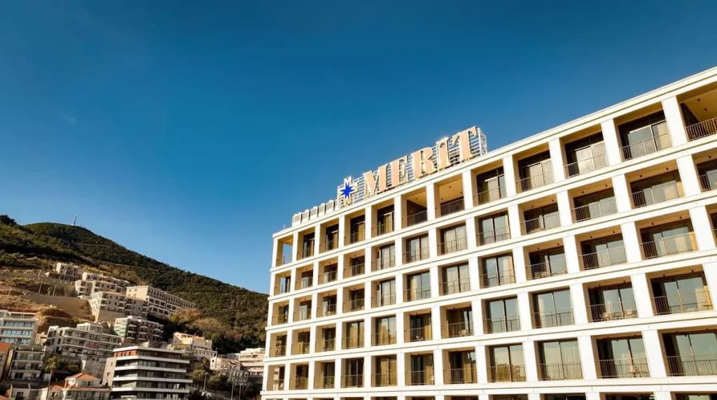 Merit Starlit Hotel & Residence - Будва