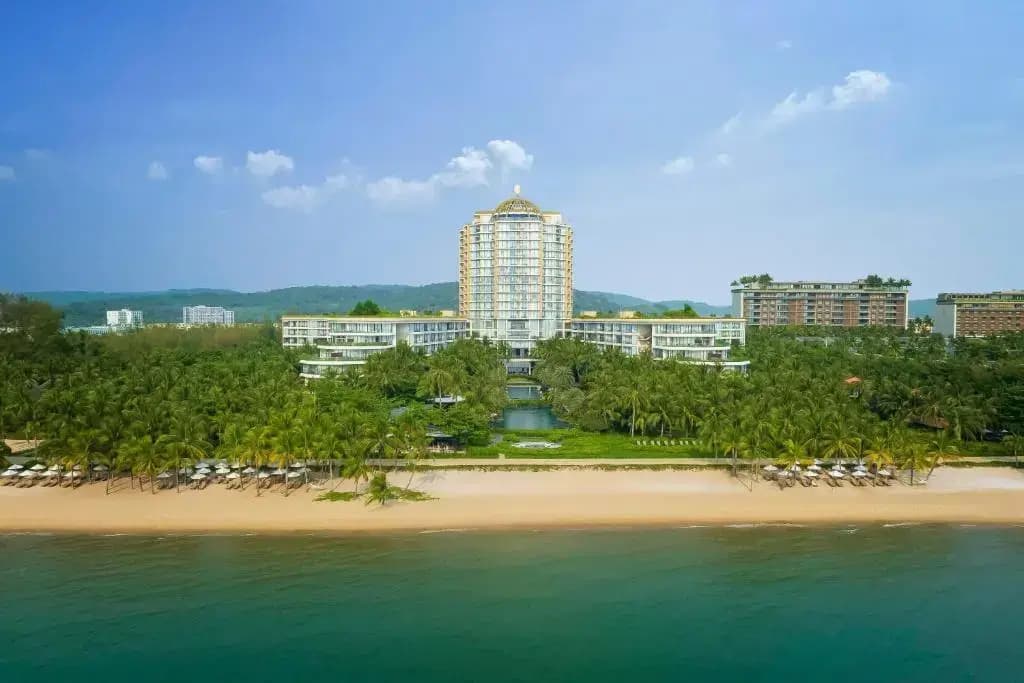 InterContinental Phu Quoc Long Beach Resort by IHG - Фукуок