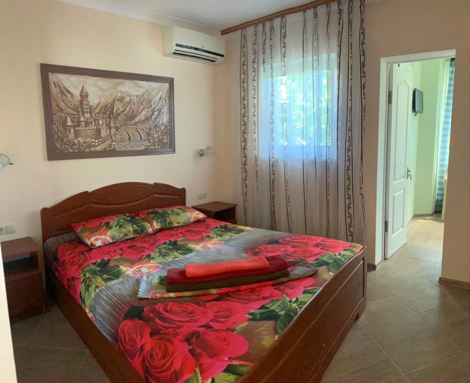 Guesthouse Irina - Евпатория