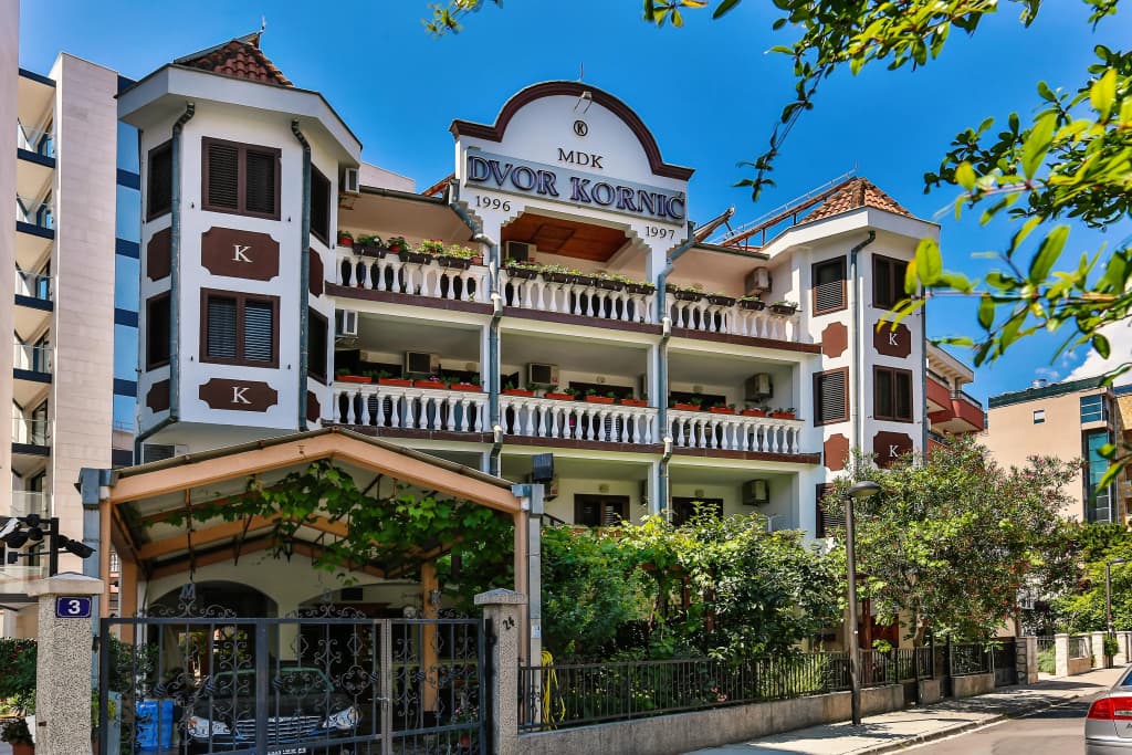 Villa Dvor Kornic - Будва