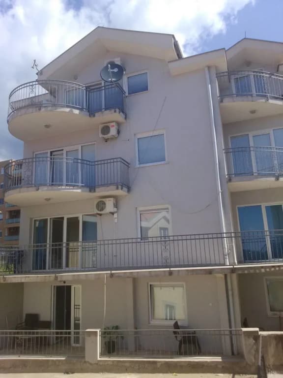 Villa Alex Becici - Бечичи