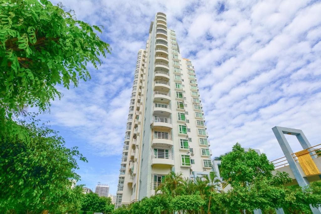Sanya Wen Xin Hai Jing Apartement - Санья