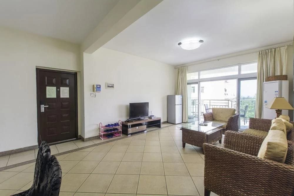 Pinghai Linfeng Seaview Apartment - Санья