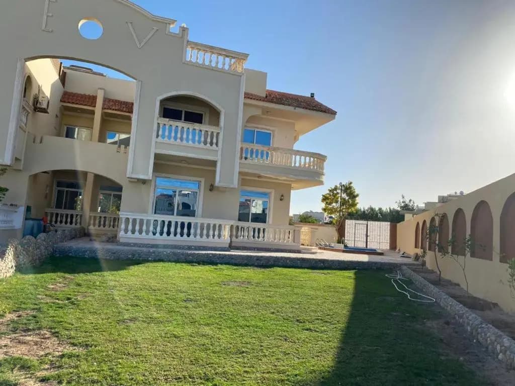 Hurghada 4 bed Villa - Хургада