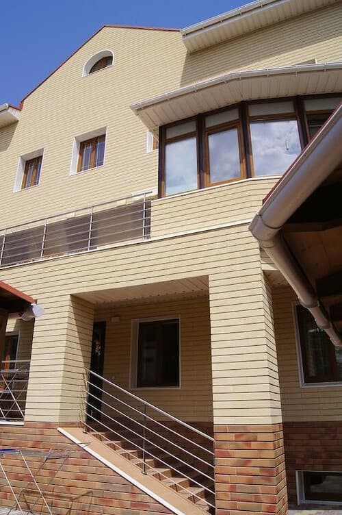 Gosti Plyus Guest House - Евпатория